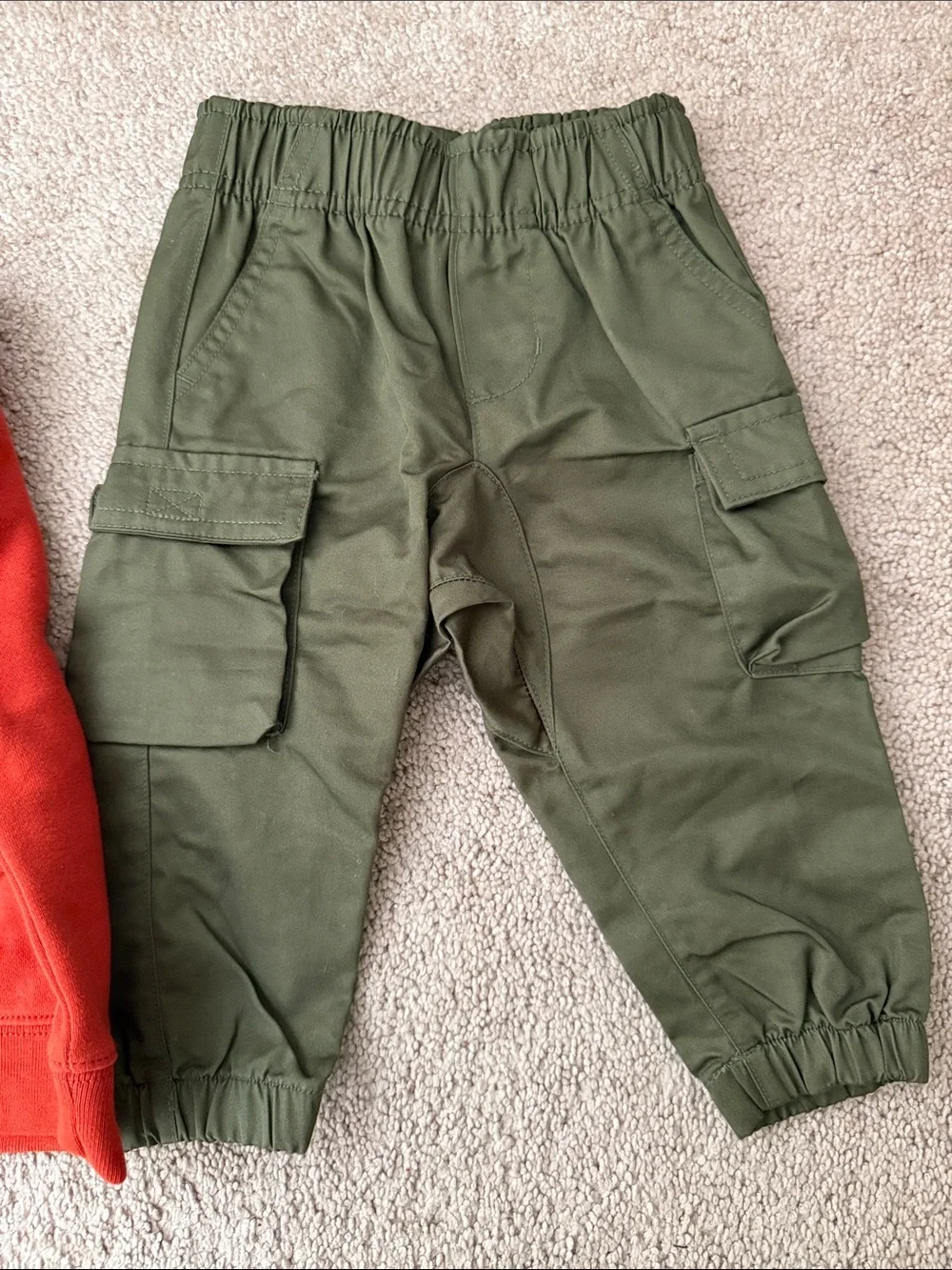 GAP Red Sweatshirt with Olive Cargo Joggers - Kids